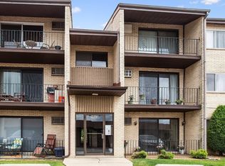 9865 Cordoba Ct APT 1D, Orland Park, IL 60462