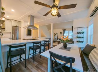 54 Rope Ferry Rd UNIT E100, Waterford, CT 06385