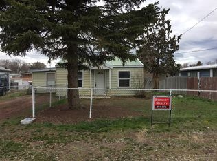 822 SW 3rd St, Madras, OR 97741