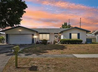 1727 Ashton Abbey Rd, Clearwater, FL 33755