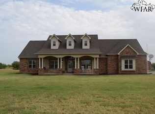 2764 Brandon Rd, Iowa Park, TX 76367