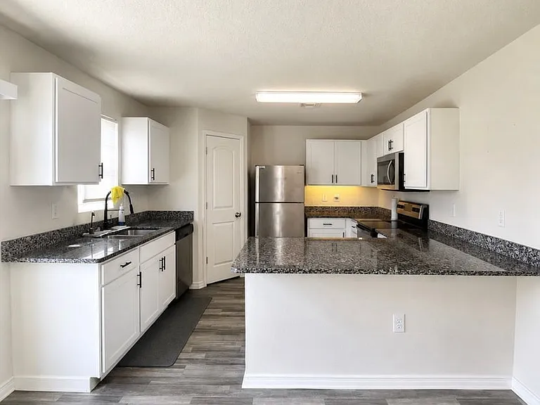 251 Breakwater St SE — Photo 12
