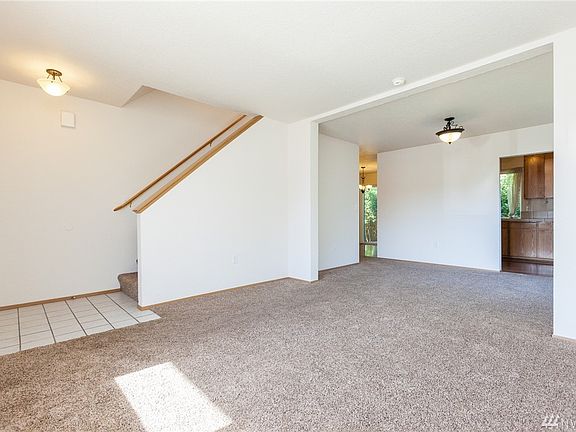 2nd image of 4589 43rd St NE