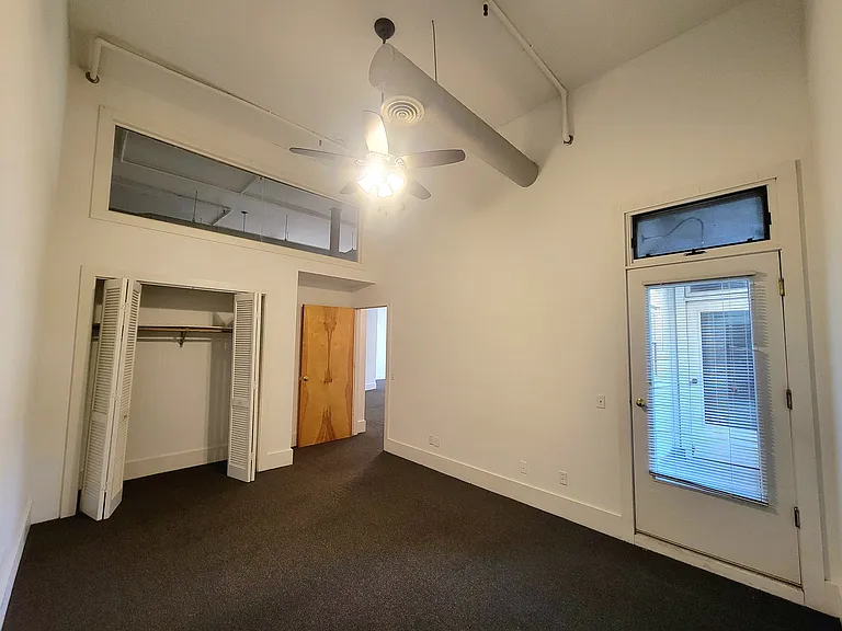 122 N 3rd St #230 — Photo 10