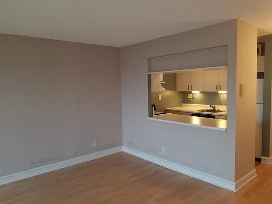 Rented by Compass | media 28