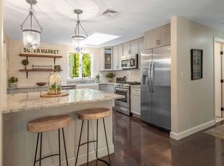 33 Johanna Dr, Reading, MA 01867