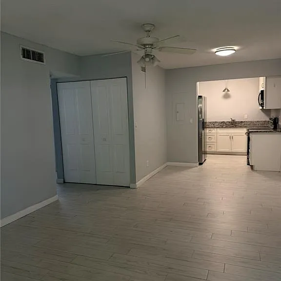 2124 SE Edler Dr — Photo 6