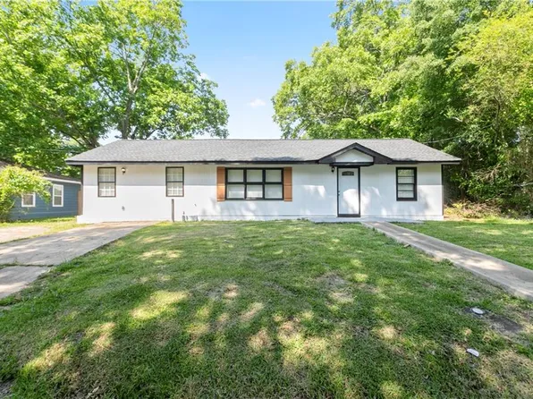 805 Pamela Dr, Griffin, GA 30224