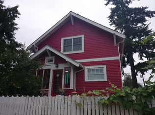 3208 45th Ave SW, Seattle, WA 98116