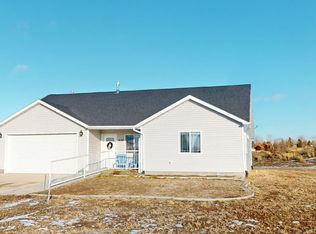 434 Spring Creek Pkwy, Spring Creek, NV 89815