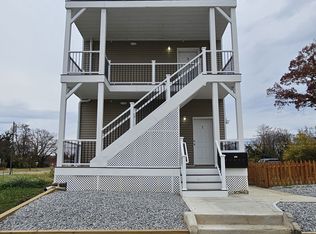 429 E 9th St #4, Chester, PA 19013