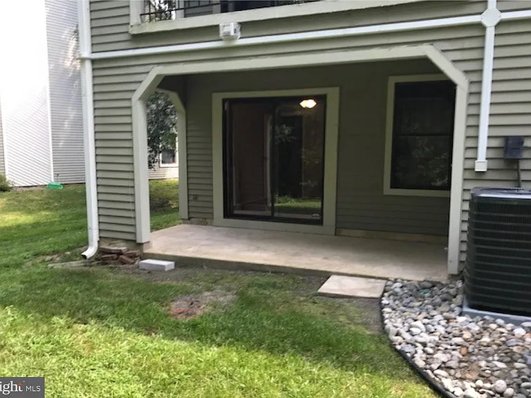 37 Bridgewater Dr #37 — Photo 13