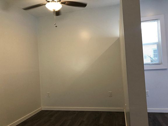 2nd image of 372 2nd Ave