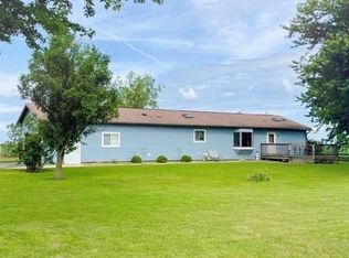 588 Glidden Rd, Kingston, IL 60145