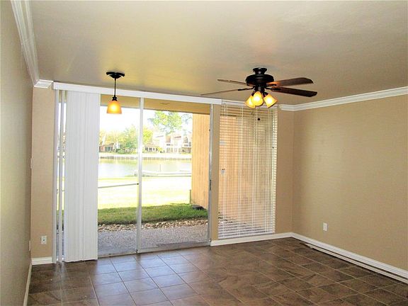 4th image of 12600 Melville Dr APT 1