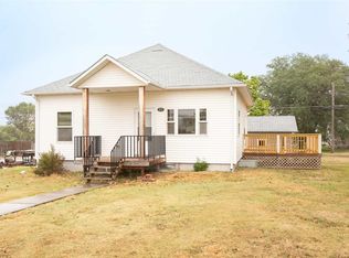 1711 W 3rd St, Mccook, NE 69001