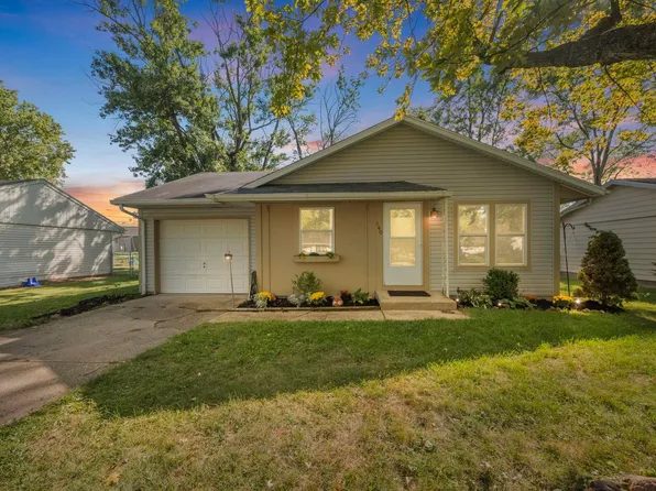 140 Vicksburg Ln, West Lafayette, IN 47906