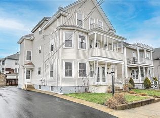 108 Suffolk Ave, Pawtucket, RI 02861