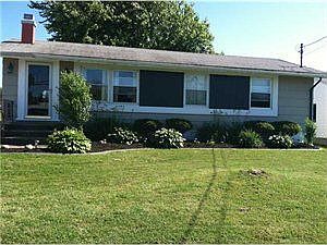 1st image of 349 Lakeview Ave