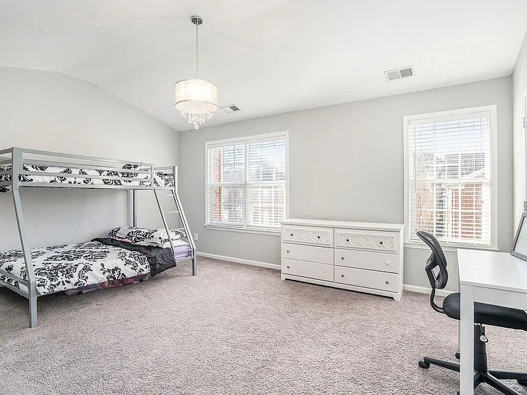 10428 Winslet Dr — Photo 18