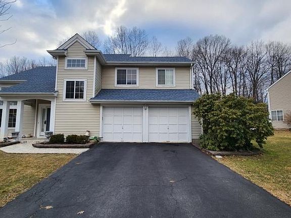 5th image of 66 Connelly Ave