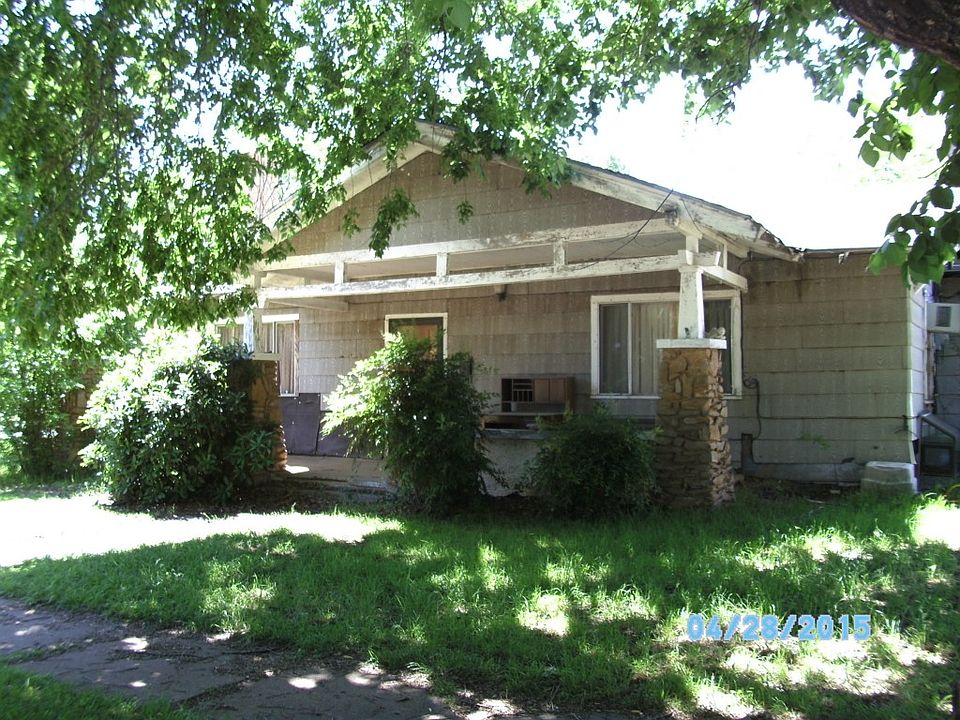 1st image of 700 W Patterson St