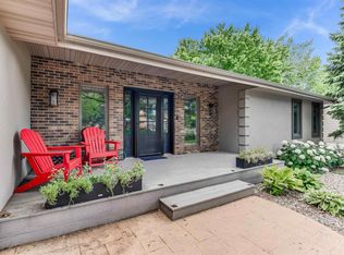 4913 S Twin Ridge Rd, Sioux Falls, SD 57108