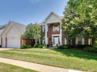 1272 Bluffview Ridge Dr, Chesterfield, MO 63005