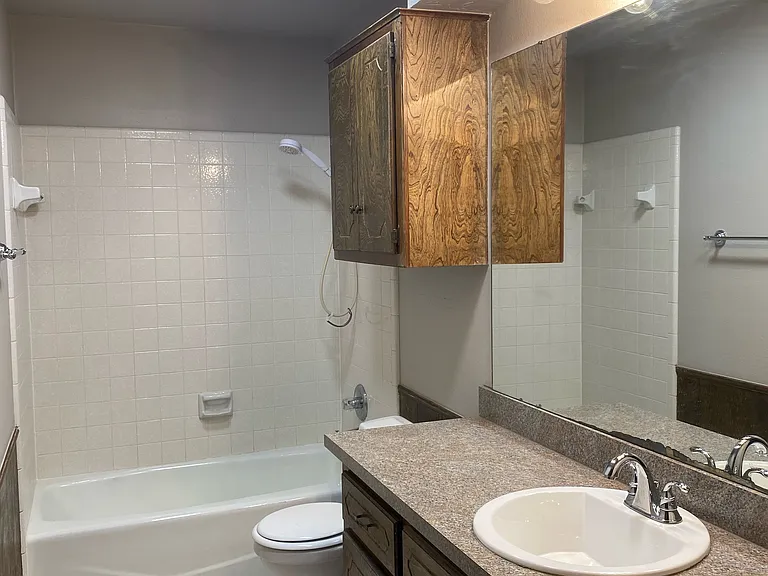 1013 Summerton Pl #1013 — Photo 4