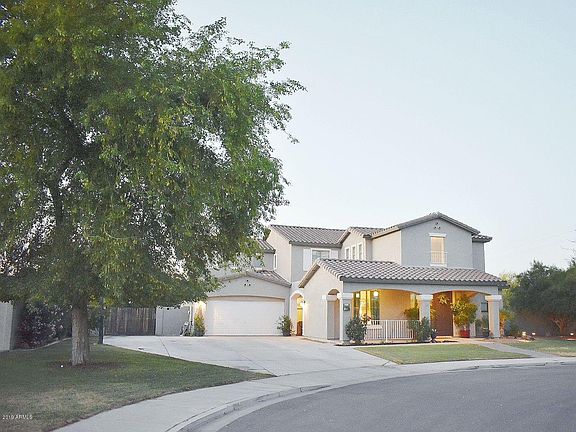 4th image of 21592 E Nightingale Ct