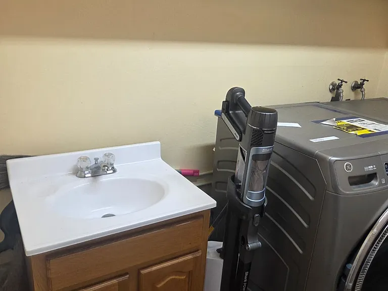 2432 Topaz Dr — Photo 6
