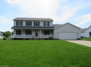 12432 Waterfall Ave NW, Uniontown, OH