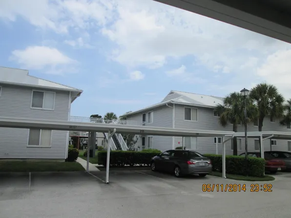 218 SE Village Drive #218, Port St Lucie, FL 34952