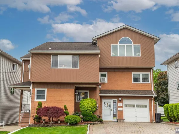 156 Lee St, Elmwood Park, NJ 07407