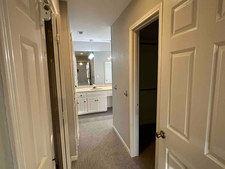 5402 Musket Rdg — Photo 13
