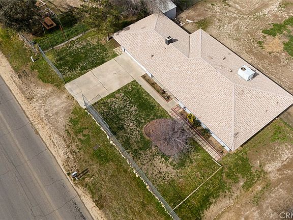 3rd image of 10041 E Avenue R6