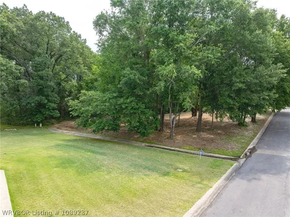 Wilburn Hts, Lavaca, AR 72941