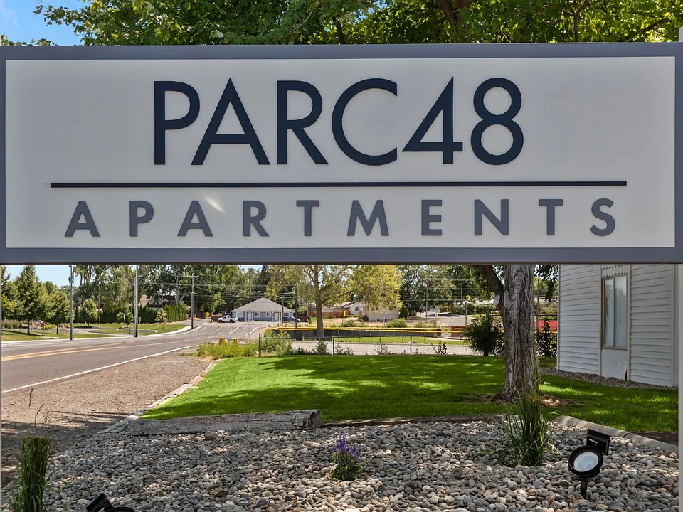 Parc 48 Apartments