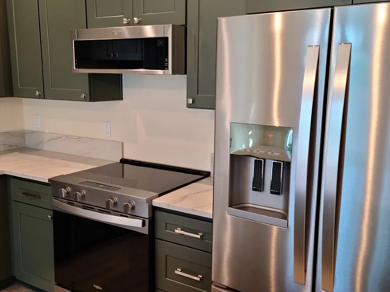 25221 Perkins Rd #1 — Photo 8