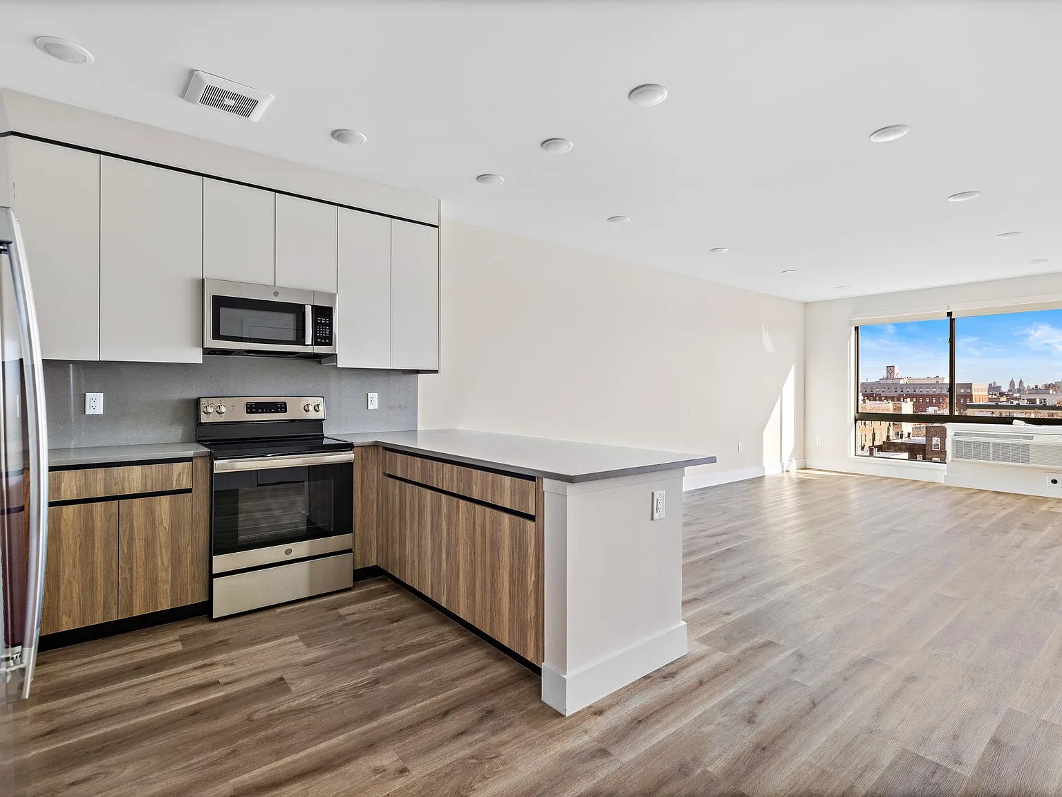 1 bed, 1.0 bath, 780 sqft, $2,600 — Photo 4