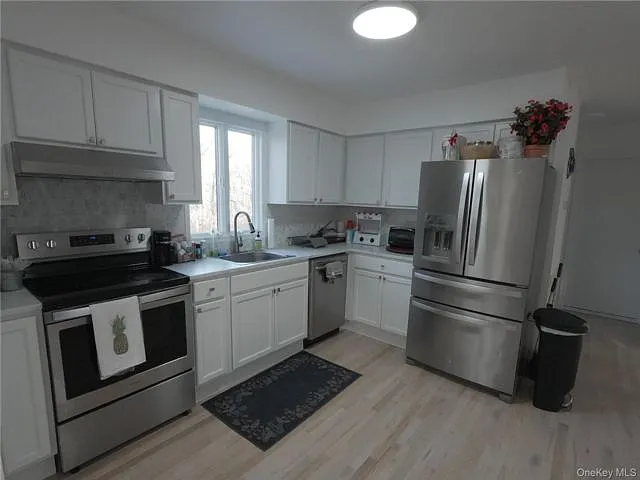 371 S River Rd — Photo 6