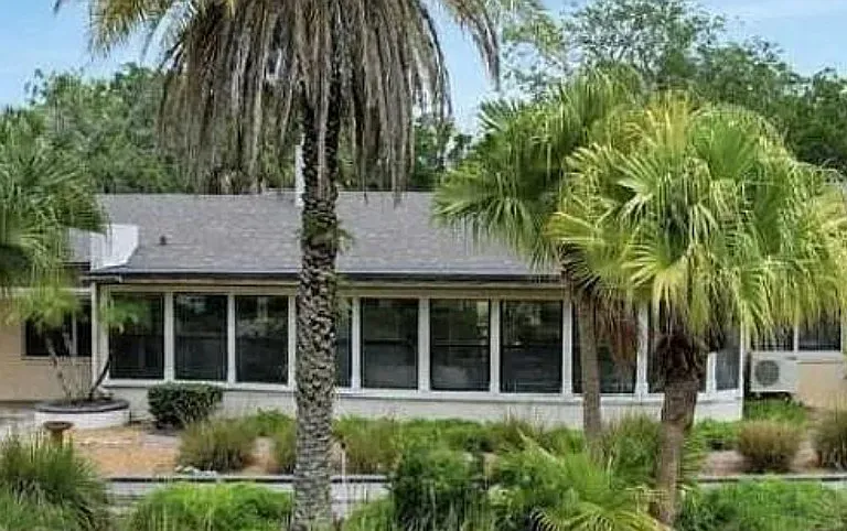 210 Flagler Blvd — Photo 1