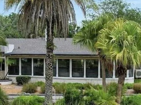 210 Flagler Blvd