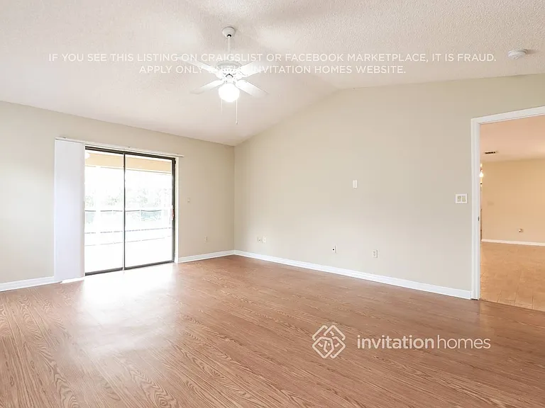 5461 Oakridge Dr — Photo 6