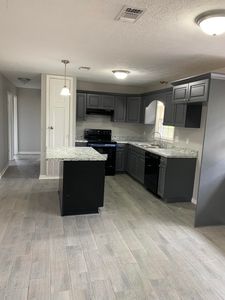 503 Pleasant Valley Dr, Philadelphia, MS, 39350