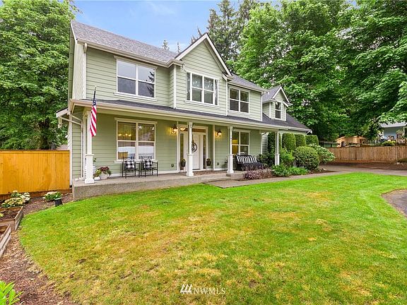 4th image of 1427 58th Ave NE
