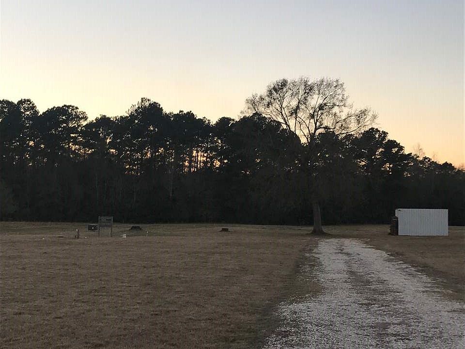 2nd image of 8620 Fm 1004 Rd W