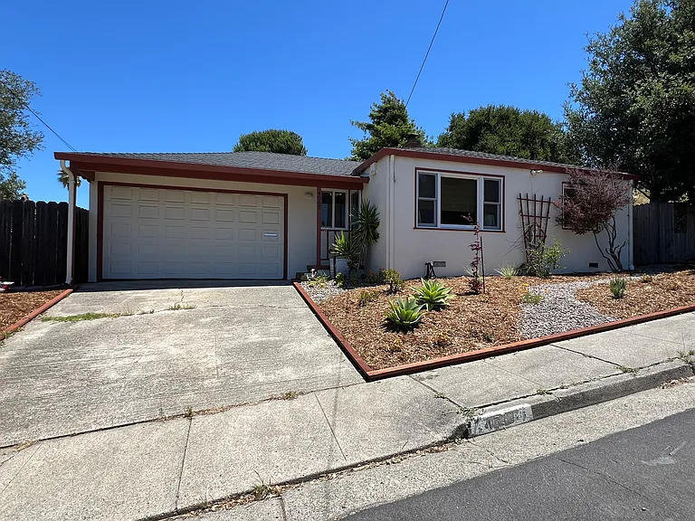 4067 Wesley Way — Photo 18