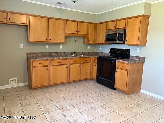 3rd image of 2755 Johnston Rd