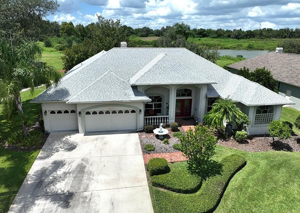 1st image of 2409 CLUBHOUSE DRIVE